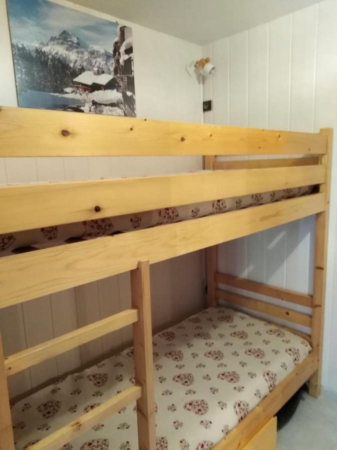 Coquet Studio De 4 Personnes Aux Carroz - Balcon Et Wifi Les Carroz d'Araches Esterno foto
